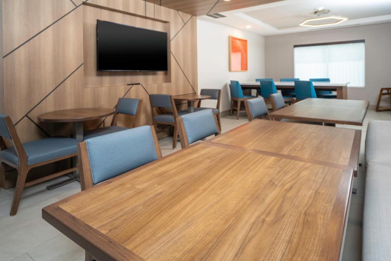 Holiday Inn Express And Suites Atlanta-Johns Creek By Ihg Luaran gambar